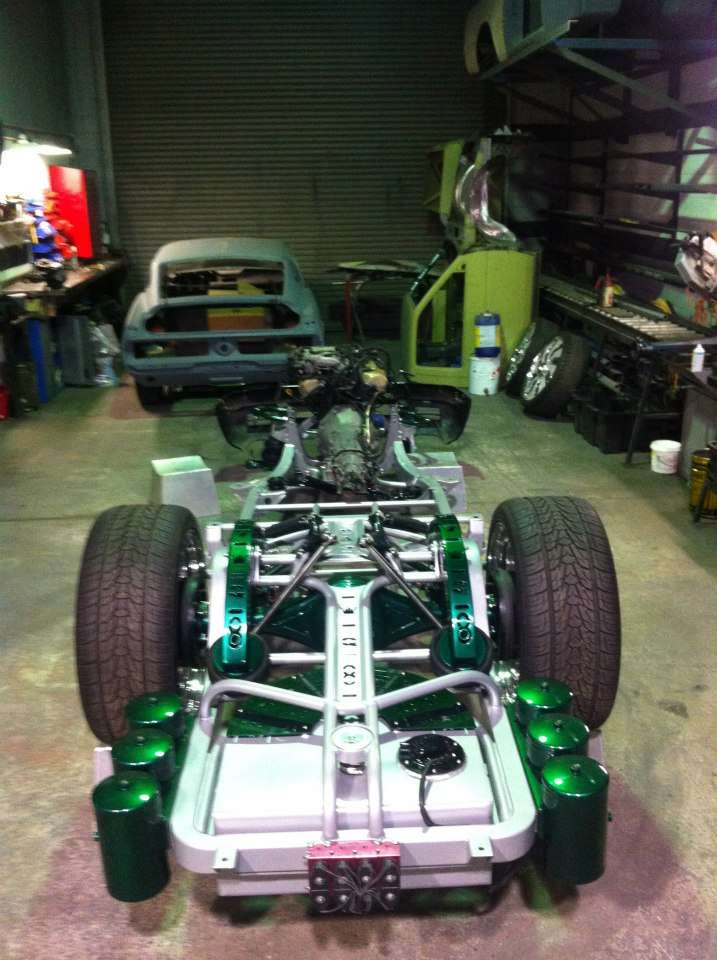 Custom Navara detail